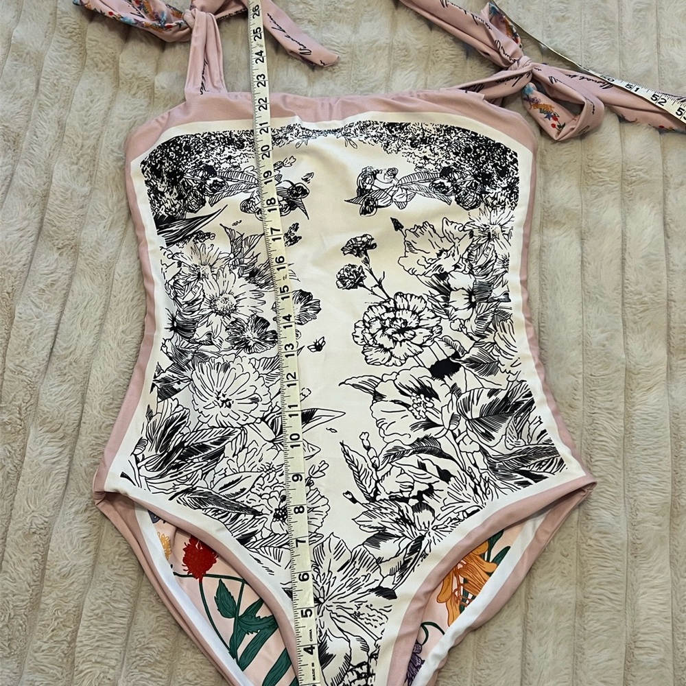 Floral One-Piece reversible Swimsuit 2 in 1 - Picture 7 of 9